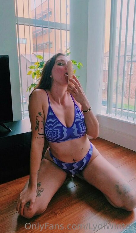 Foto di nudo di fuga di OnlyFans di Lydiwinterx