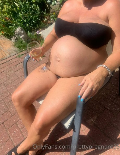 Prettypregnant35