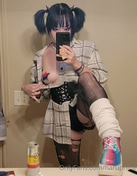 Foto di nudo di fuga di OnlyFans di Haruphine