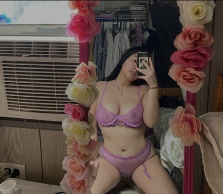Foto di nudo di fuga di OnlyFans di Sarahkhang