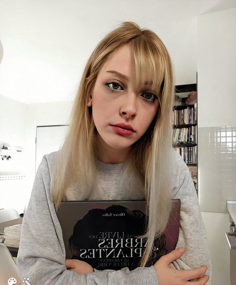 Foto di nudo di fuga di OnlyFans di Agnese Innocente