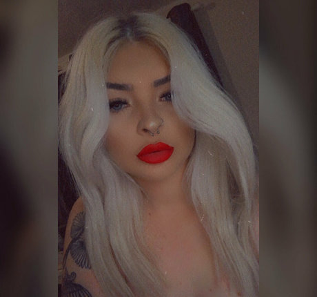 Foto di nudo di fuga di OnlyFans di Kyxxx