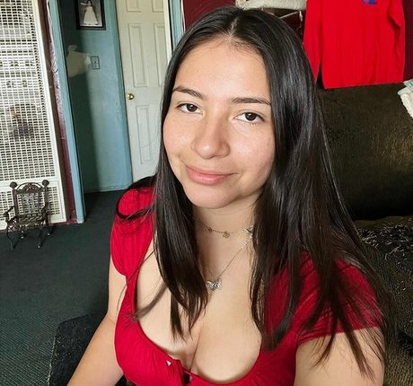 Foto di nudo di fuga di OnlyFans di Kmami69