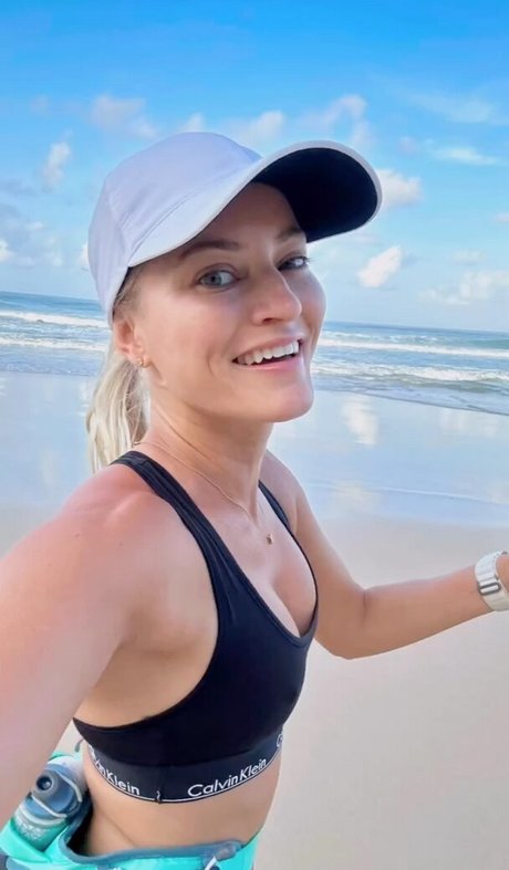 Ijustine