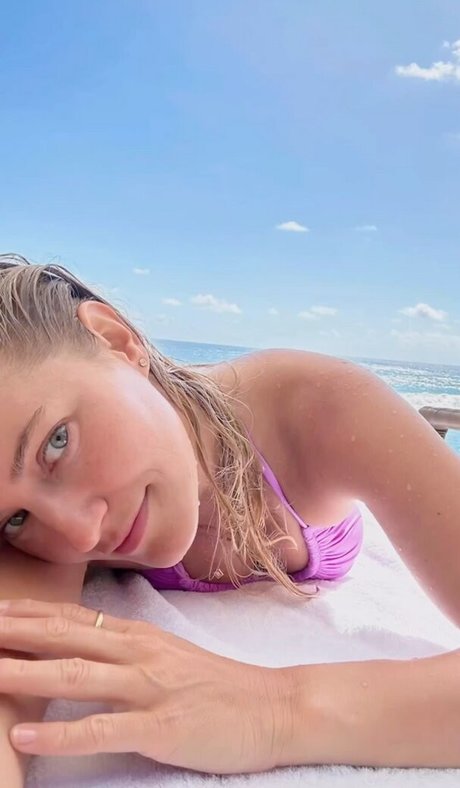 Ijustine