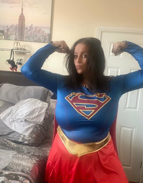 Terrijaneofficial