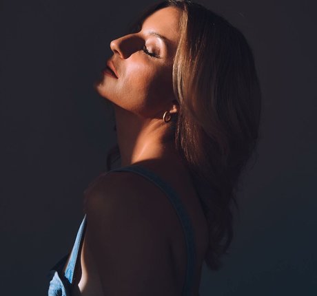 Anneliese Van Der Pol