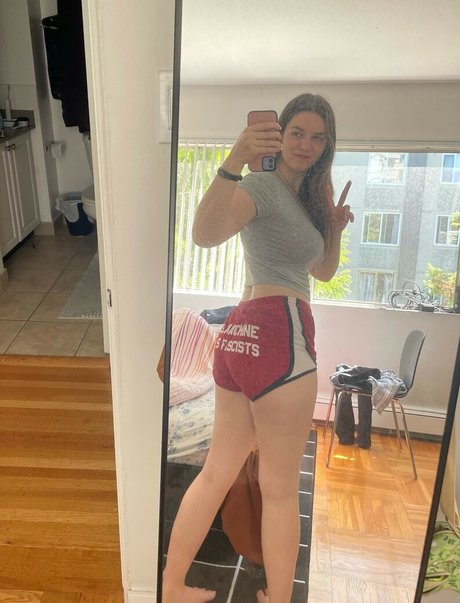 Sarah Z