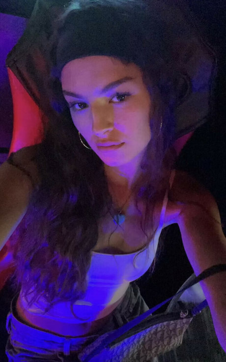 Foto di nudo di fuga di OnlyFans di Darianka