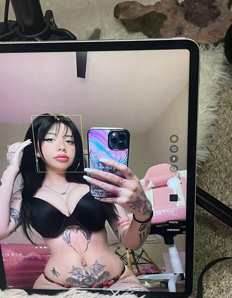 Foto di nudo di fuga di OnlyFans di Meepmomentt