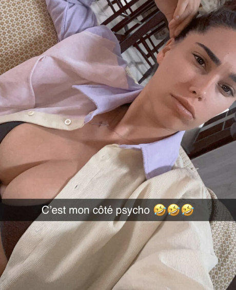 Foto di nudo di fuga di OnlyFans di Laura Petard