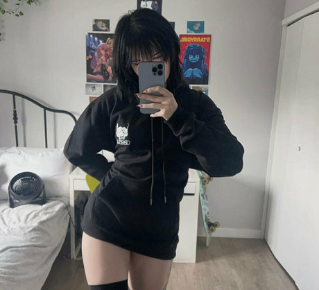 Foto di nudo di fuga di OnlyFans di Wuvkyu