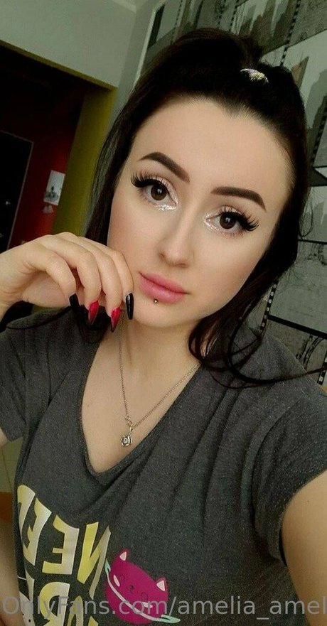 Foto di nudo di fuga di OnlyFans di Ameliaameli