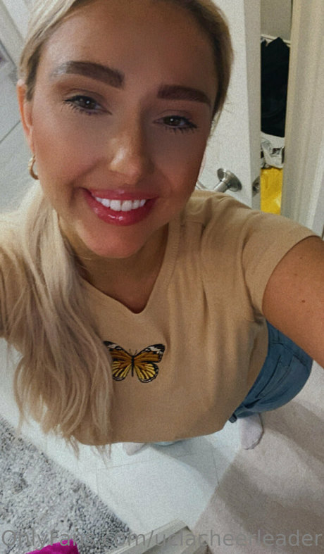Foto di nudo di fuga di OnlyFans di Courtneyhuntt