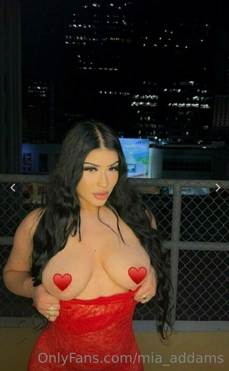 Foto di nudo di fuga di OnlyFans di Miaaddams