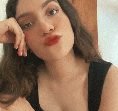 Foto di nudo di fuga di OnlyFans di Valeria Alcala
