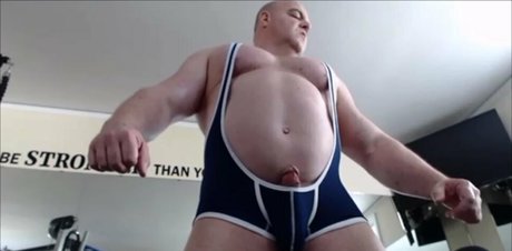 Flexbigmuscle