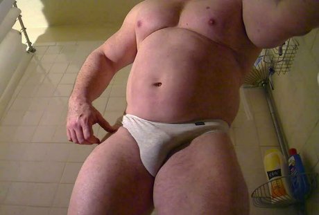 Foto di nudo di fuga di OnlyFans di Flexbigmuscle