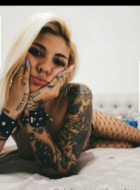 Foto di nudo di fuga di OnlyFans di Luciefera