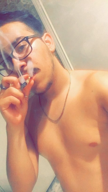 Foto di nudo di fuga di OnlyFans di Kinge