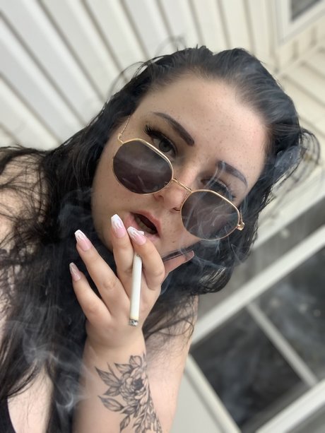 Foto di nudo di fuga di OnlyFans di Alina Rose
