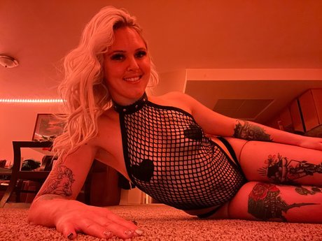 Foto di nudo di fuga di OnlyFans di Chaos