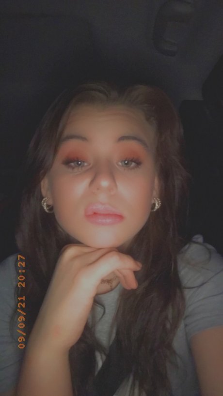 Foto di nudo di fuga di OnlyFans di I Play Wit Da Pussy Like Tickle Me Elmo