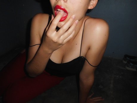 Foto di nudo di fuga di OnlyFans di Milky
