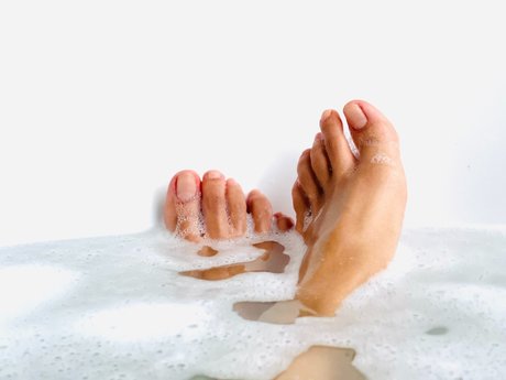 Foto di nudo di fuga di OnlyFans di Nomies Feet 
