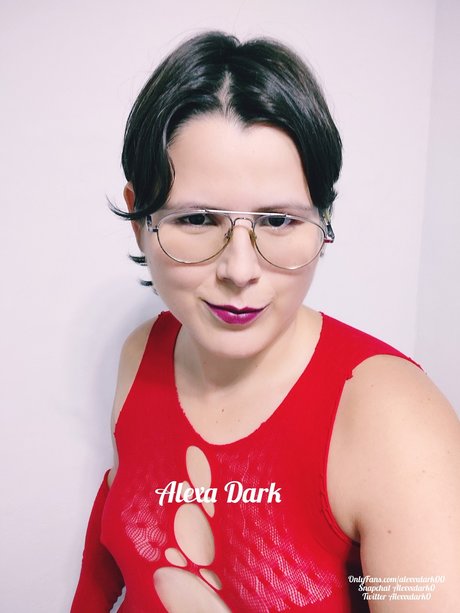 Foto di nudo di fuga di OnlyFans di Alexa Dark