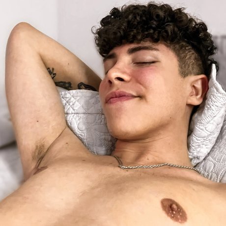 Foto di nudo di fuga di OnlyFans di Drico