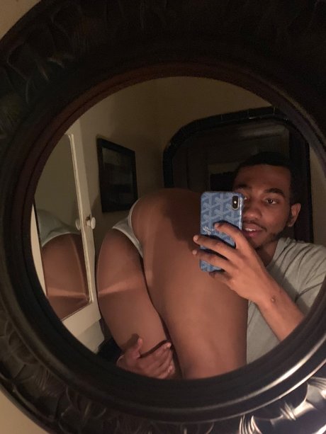 Foto di nudo di fuga di OnlyFans di Adventures With Dr 