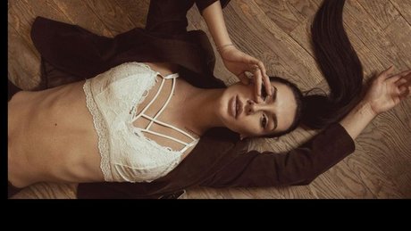Foto di nudo di fuga di OnlyFans di Alexa Fire