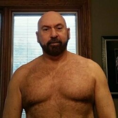 Foto di nudo di fuga di OnlyFans di Olderbutwiser