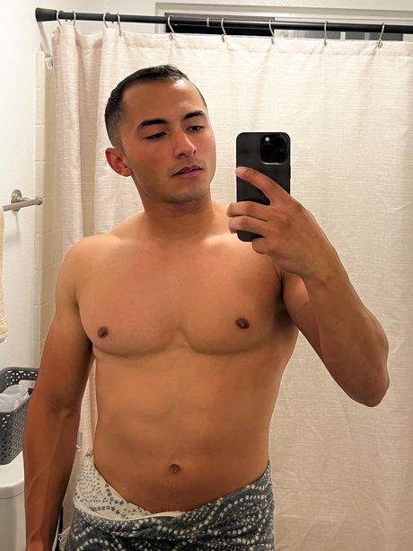 Foto di nudo di fuga di OnlyFans di Oscar