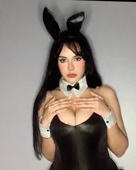 Foto di nudo di fuga di OnlyFans di Nymph