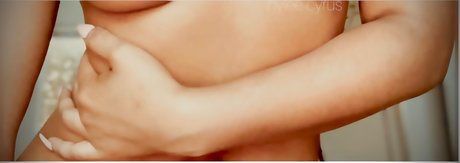 Foto di nudo di fuga di OnlyFans di Nyleecyrus