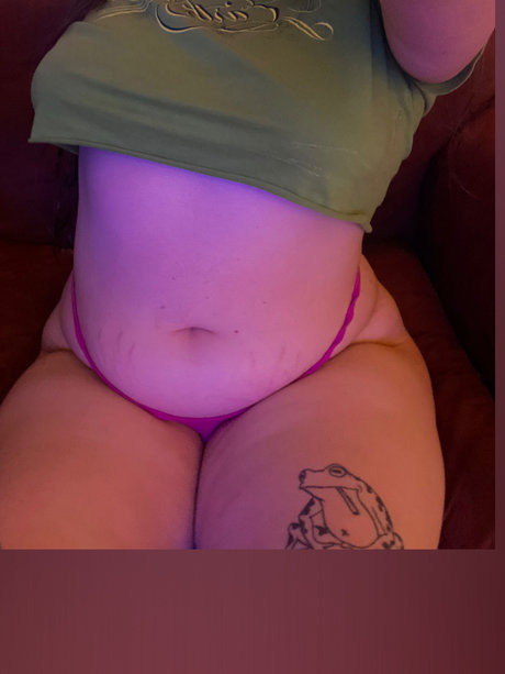 Foto di nudo di fuga di OnlyFans di M