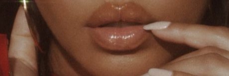 Foto di nudo di fuga di OnlyFans di Alexandria