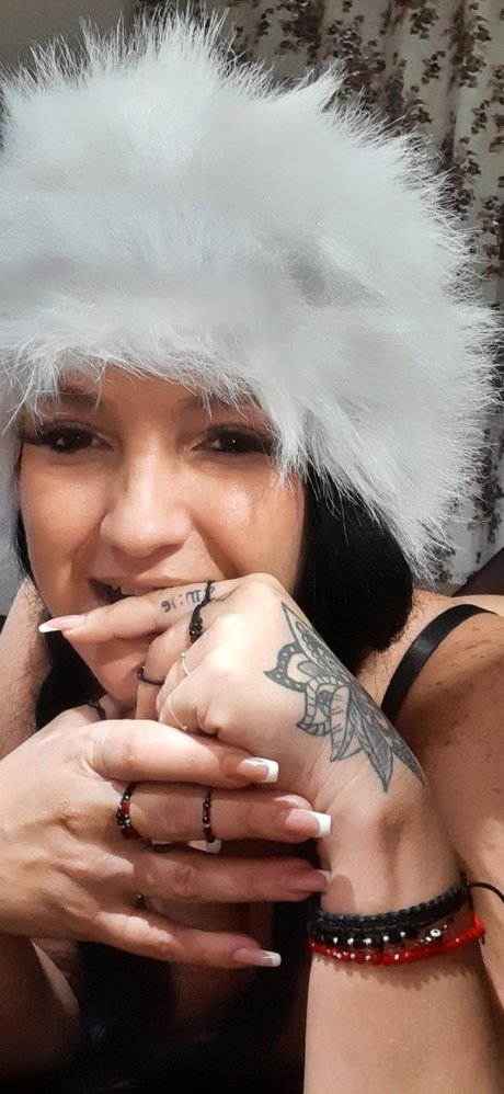 Foto di nudo di fuga di OnlyFans di Andreea Crm