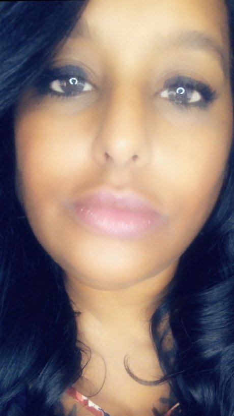 Foto di nudo di fuga di OnlyFans di Gina