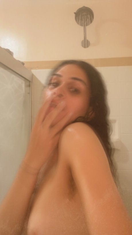 Foto di nudo di fuga di OnlyFans di 