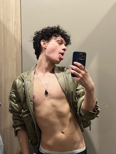 Foto di nudo di fuga di OnlyFans di Marek