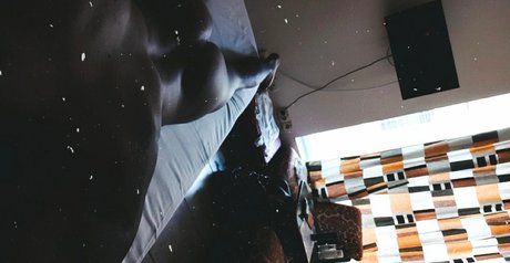 Foto di nudo di fuga di OnlyFans di Andrei Teodorescu