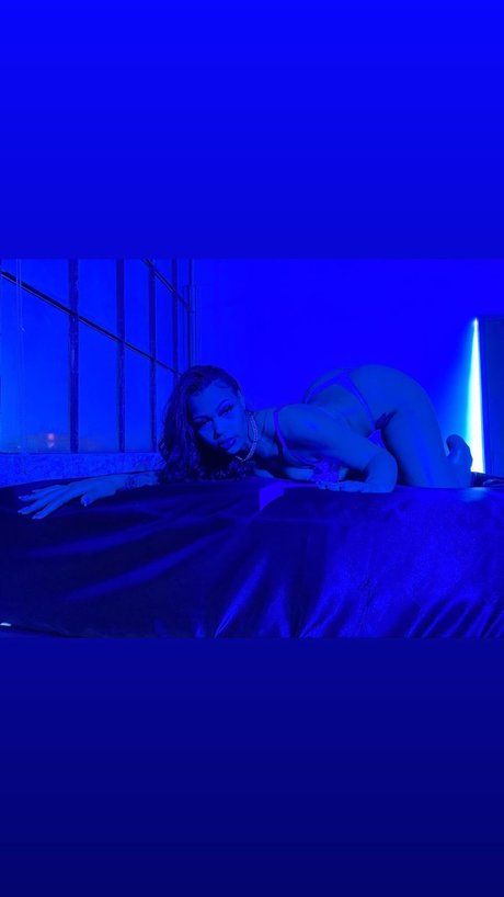 Foto di nudo di fuga di OnlyFans di Nuwmii