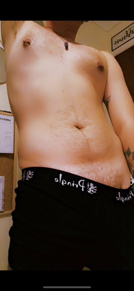 Foto di nudo di fuga di OnlyFans di Aidan