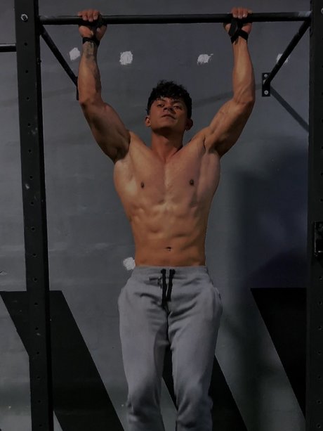 Foto di nudo di fuga di OnlyFans di Alexander Gavilanez