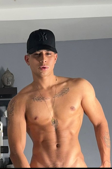 Foto di nudo di fuga di OnlyFans di Alejandro Hernndez