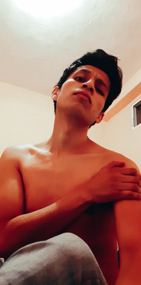 Alex Hernandez 
