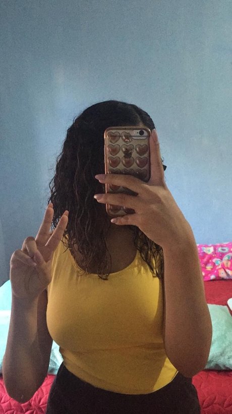 Foto di nudo di fuga di OnlyFans di Ale